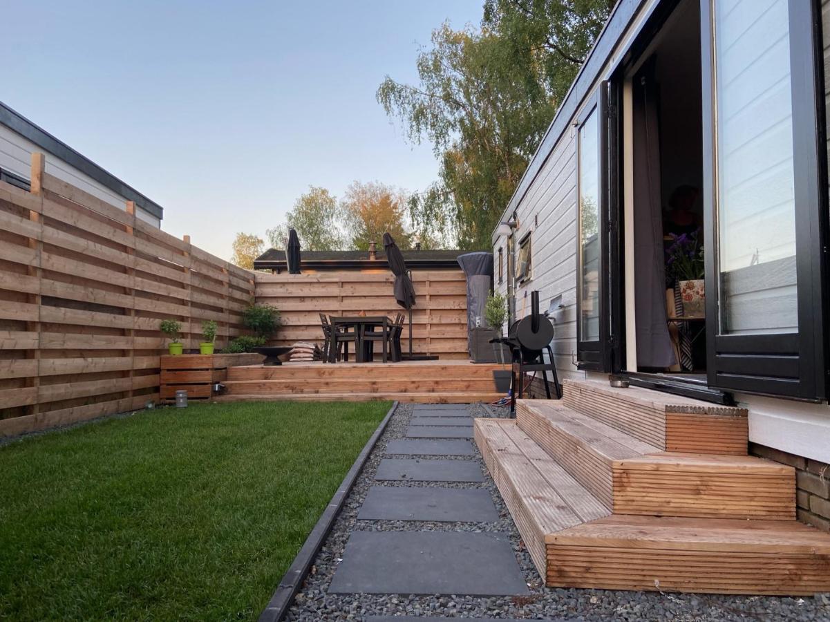 Prachtig Vakantiehuisje In Putten Exteriör bild